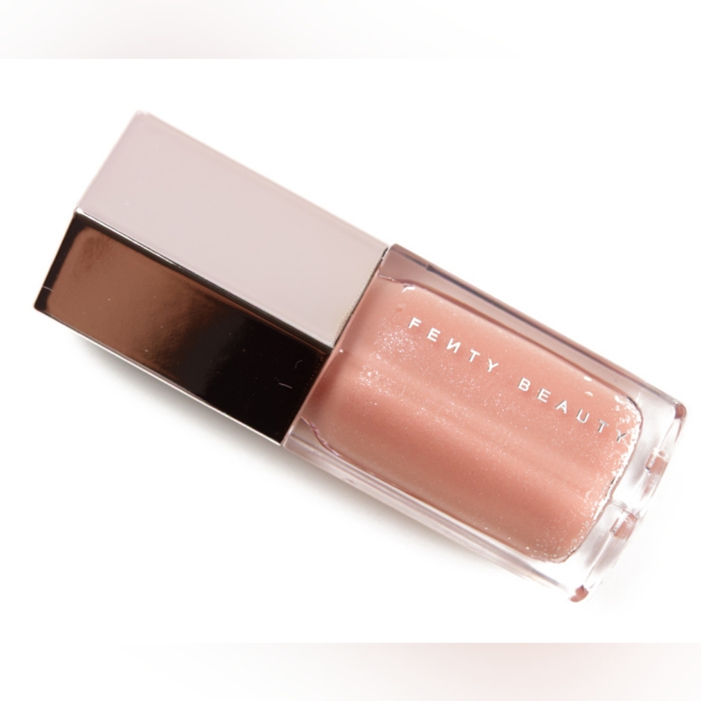 ✨️Fenty Gloss Bomb✨️